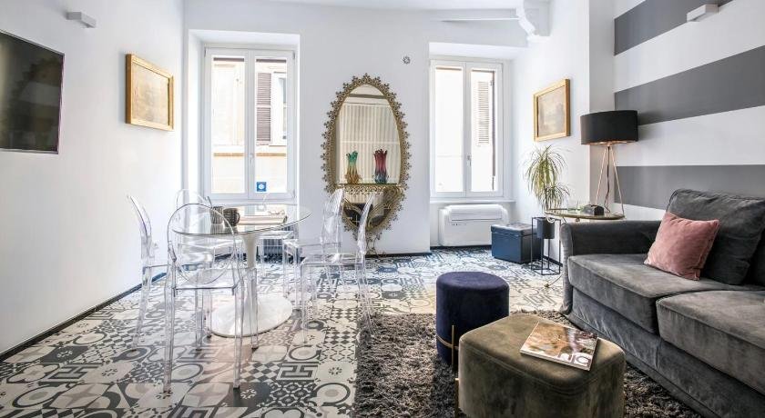 Navona Hi-Tech Apartment