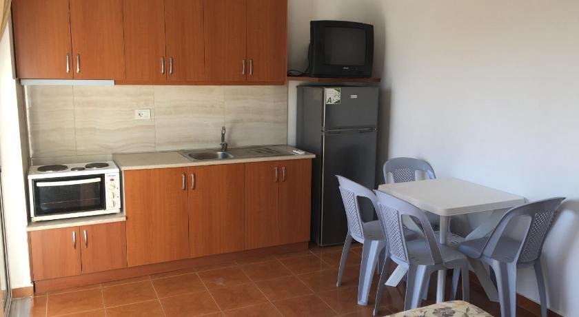 Vaso Apts
