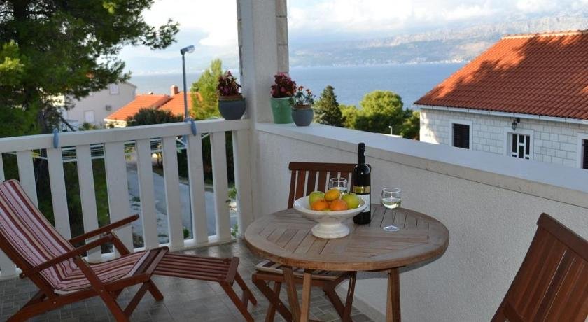 Apartments Puli - 200m from sea