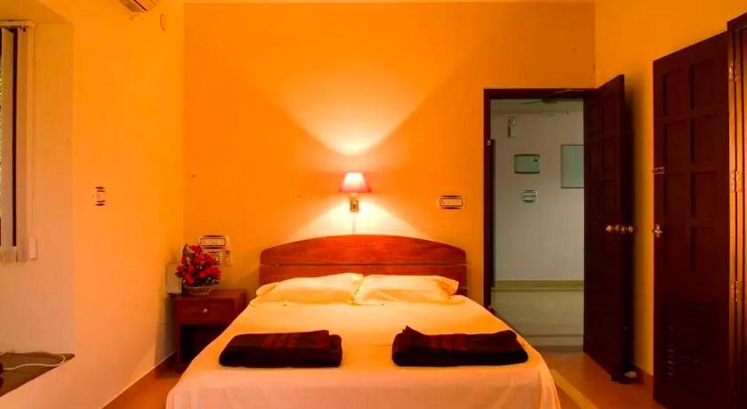Villa Brook Heritage Home Alleppey