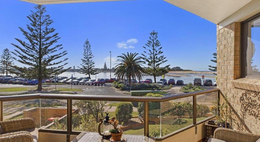Sundowner Apartment 2