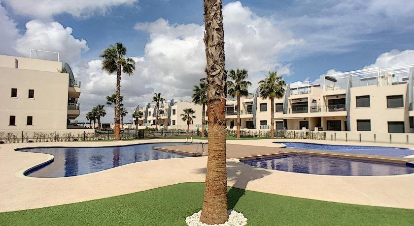 Playa Elisa Bay - Sun & Fun