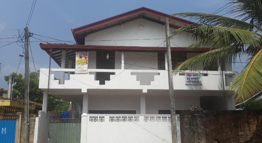 Tharaka Homestay