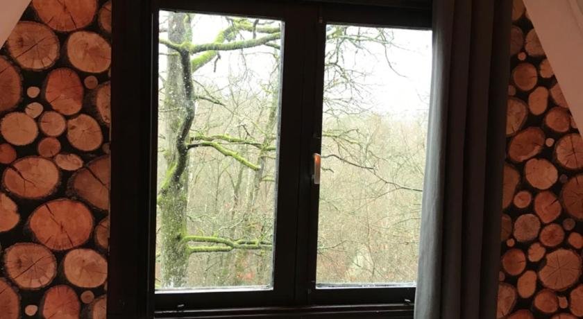 Heavenly Renovated Cabin Near Pittoresque Durbuy - Whistler