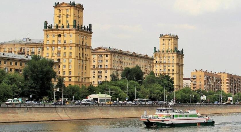 Апартаменты 107sqm на Бережковской набережной