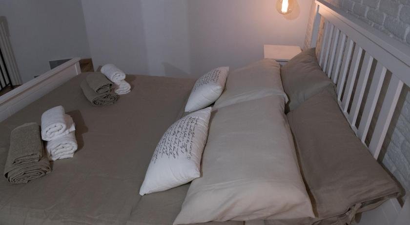 Qui ed Ora Guest house
