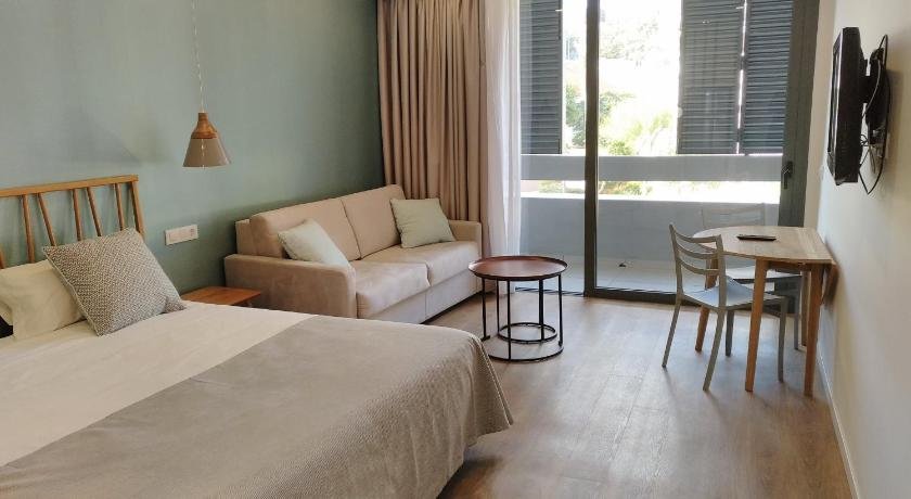 Apartamentos Ciudad Jardin