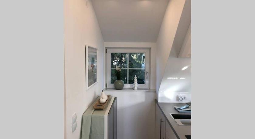 Schicke Landhauswohnung mit Dachterrasse