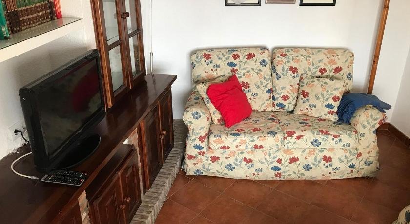 Conil Town House With Roof Terrace And Great Sea View Sleeps 6