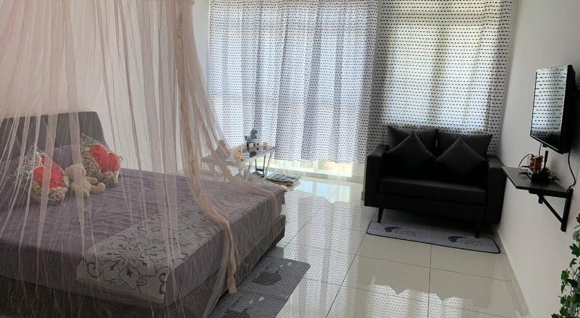 Offer Spacious Studio KSL Residences Daya