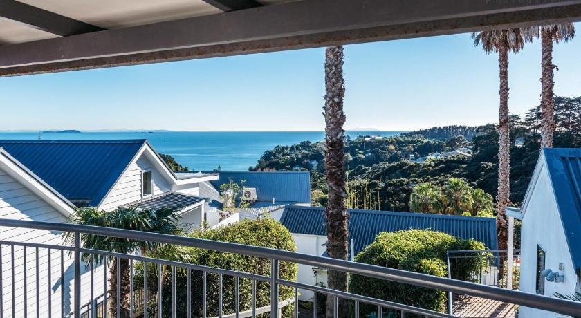 Villa 17 - Waiheke Holiday Home