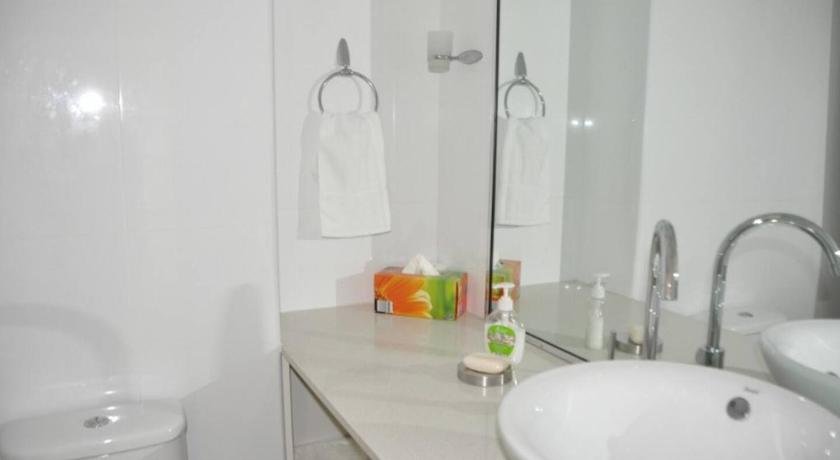Accommodation Sydney City Centre - Hyde Park Plaza 3 bedroom 1 bathroom Apartment
