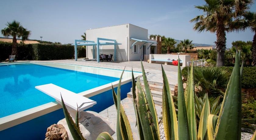 Villa Afrodite Luxury Villa and Pool