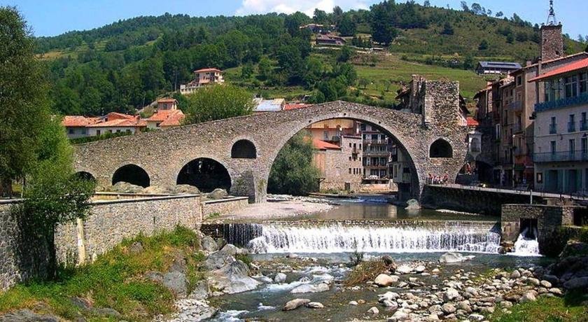 La Costinyola apmt de muntanya amb jardi 4 pers Camprodon