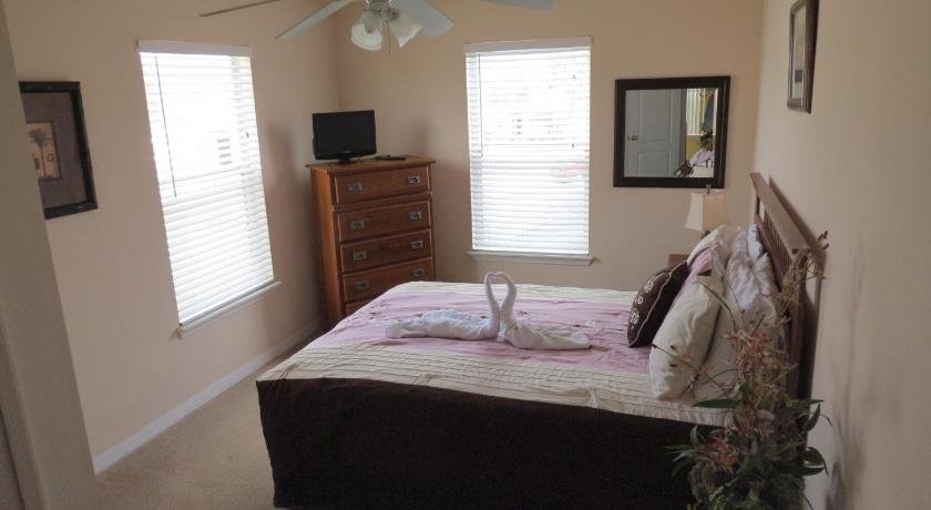 Kissimmee Area 4 Bedroom