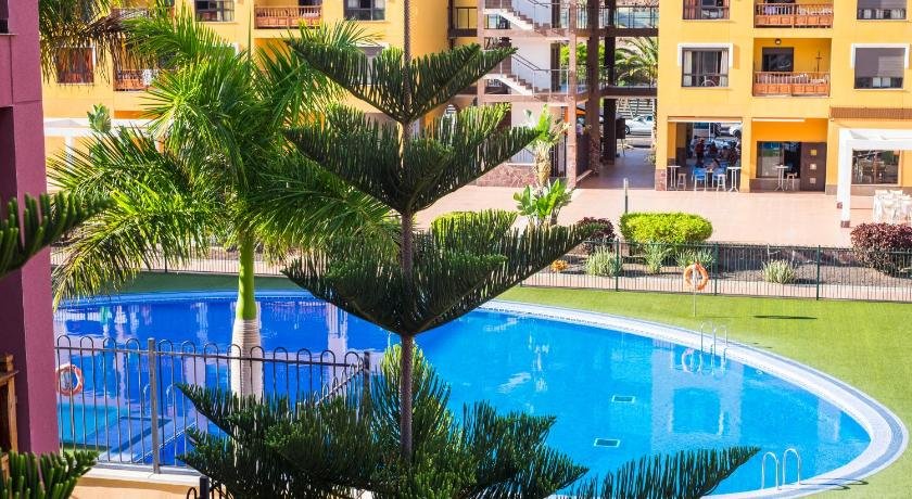 Apt with jacuzzi in Palm-Mar Arona