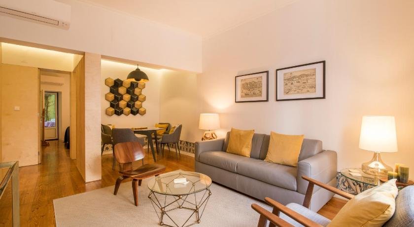 Center Apartment - Chiado - Heart of Lisbon