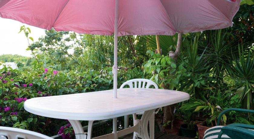 Holiday garden apartment Caesarea