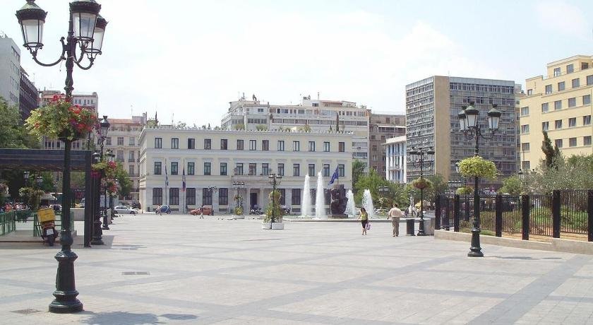 Old Town Hall Suites and Apartments