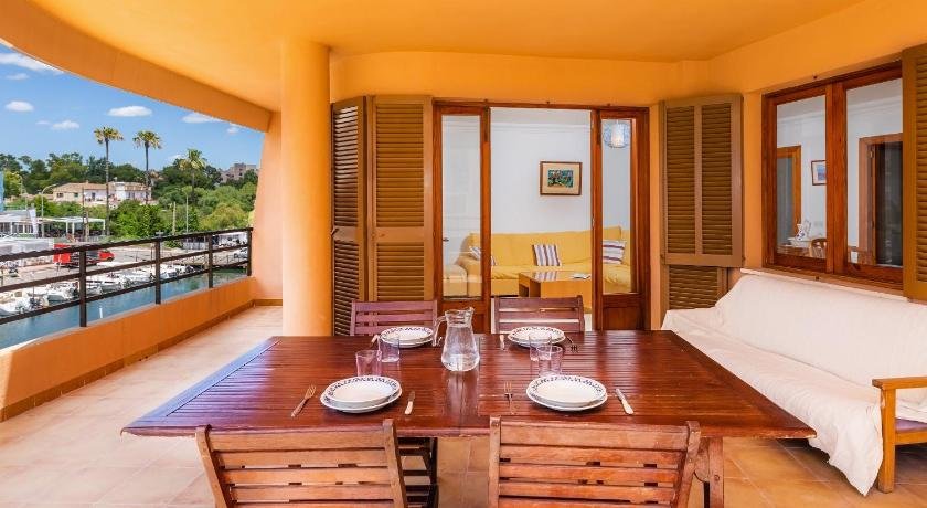 Nice Apartment With Marinas Views