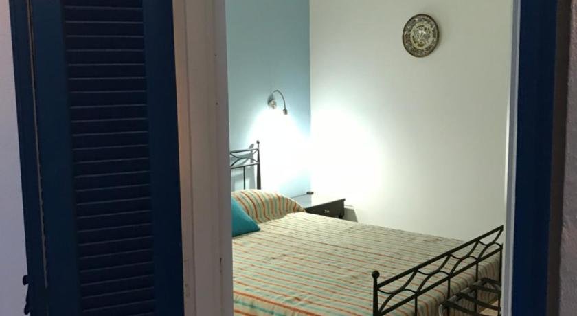 Sea-front Cozy Apartment