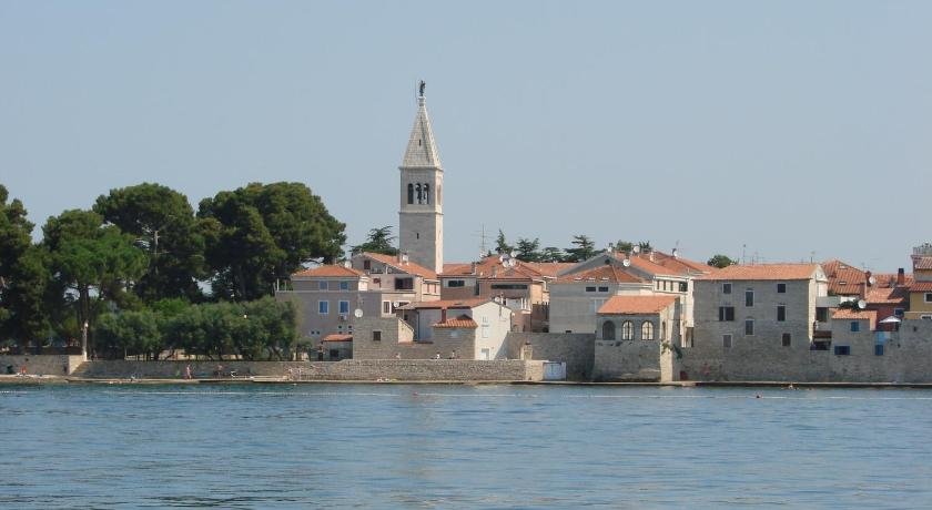 Apartments Marta Novigrad