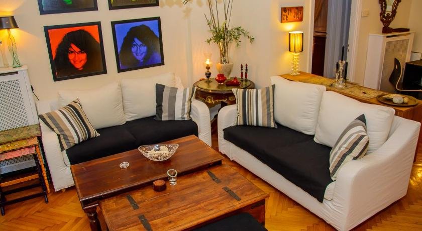 Athens Unique Metro Station Apartment