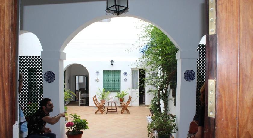 Apartamentos El Arco