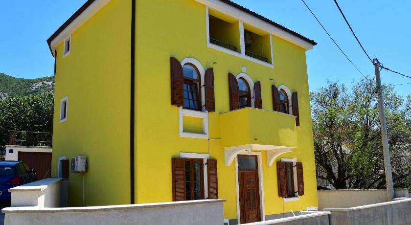 Apartment Val 5