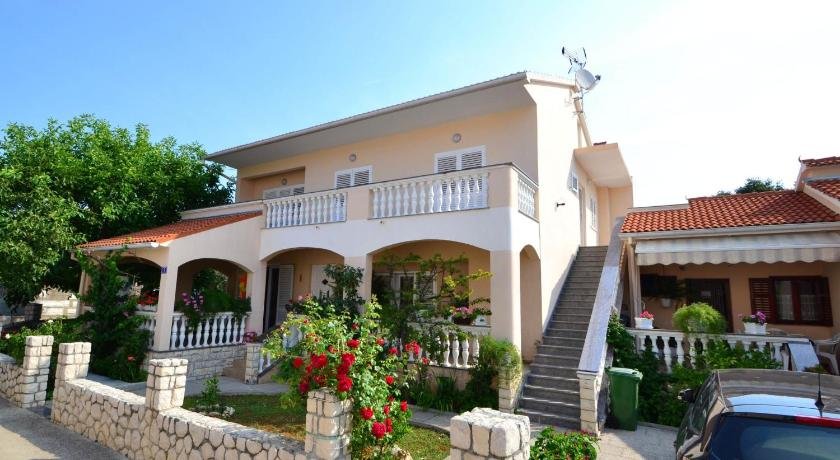 Apartment DeviA