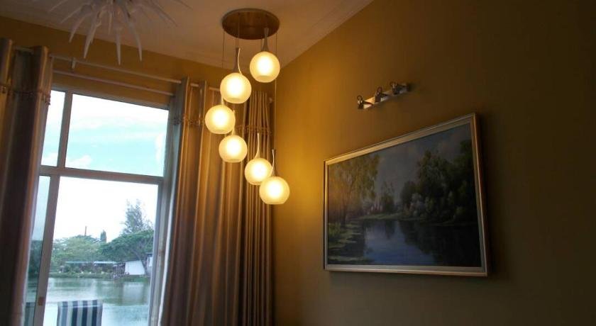 The Leaf Homestay