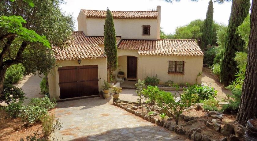 Holiday Home Villa Micheline