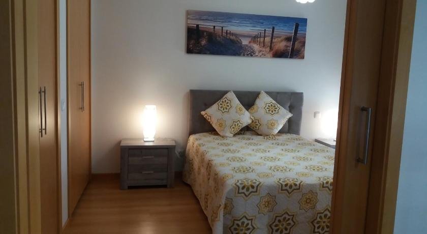 Apartamento Novo com Piscina Olhao