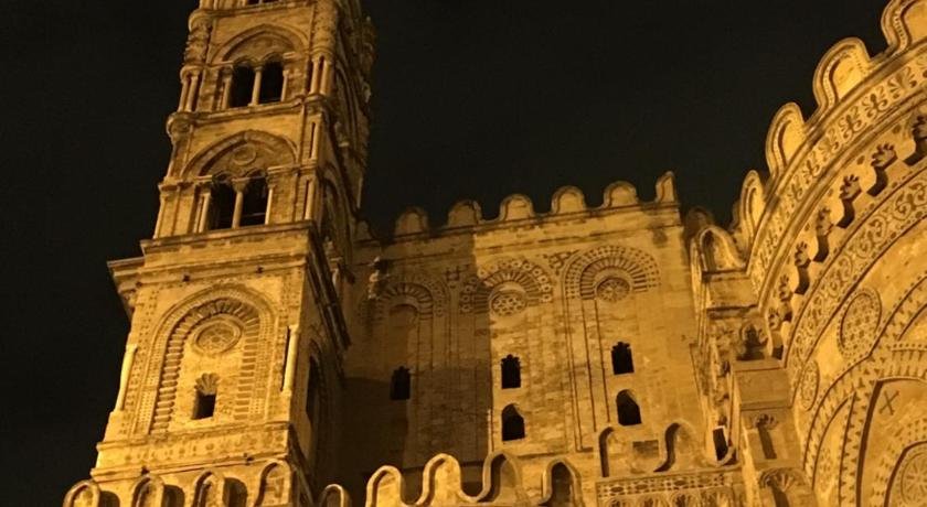Ai Carrettieri della Cattedrale
