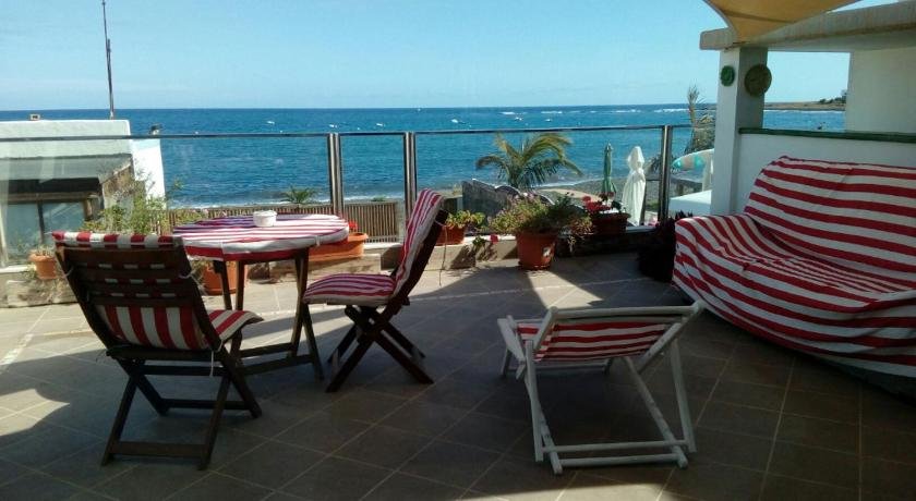 Apartamento con encanto en la playa frente al mar 'Posada Rent House'