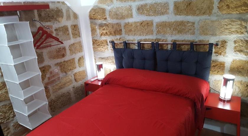 Brick Apartment Palermo