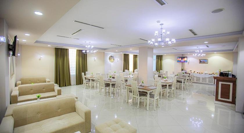 Christi's Hotel Borova