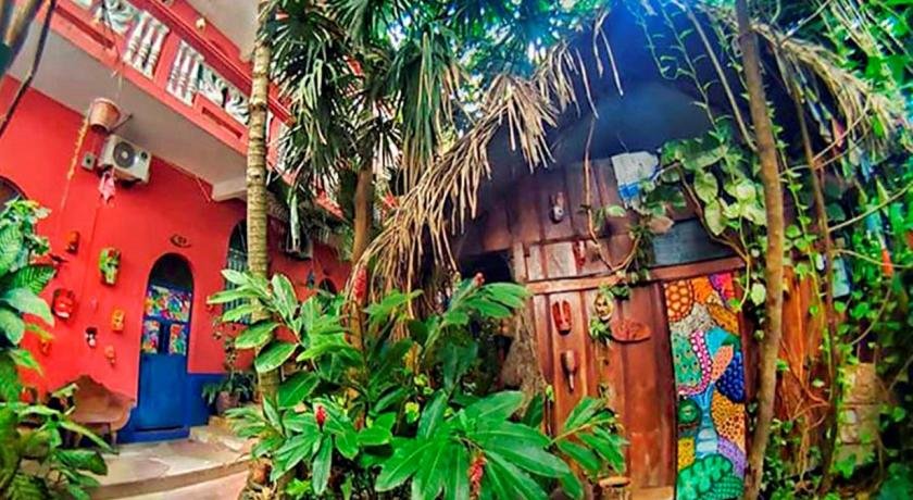 Los Amigos Hostel Flores
