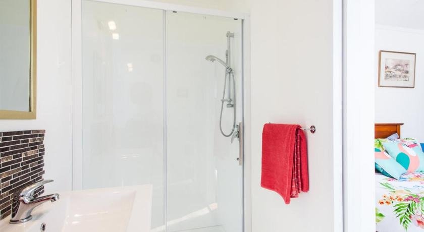 Waimoana Garden Bed and Breakfast