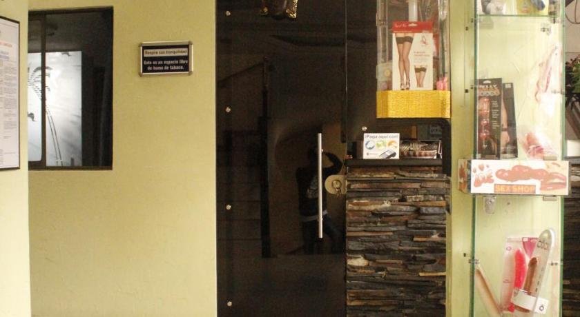 Motel Piramides De Cristal