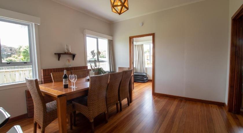 Spacious In Strandon - Great Value For A Family