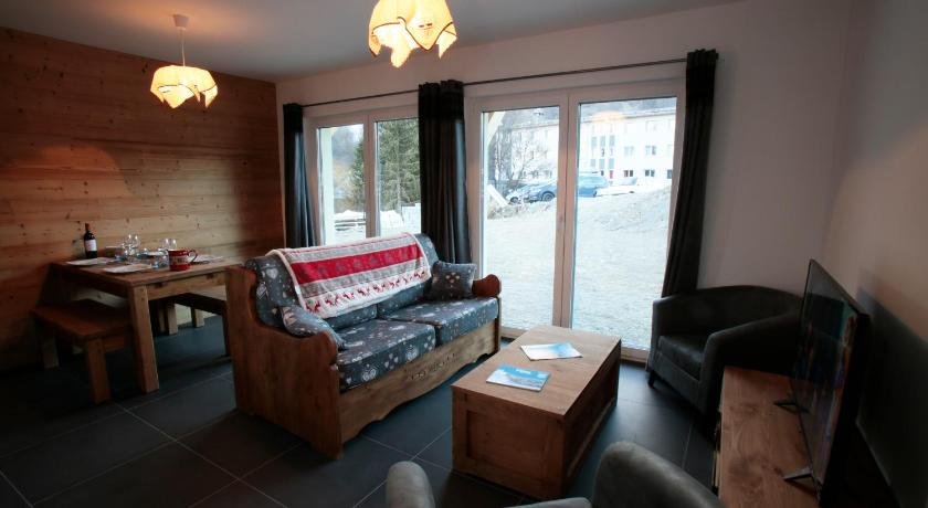 Les Chalets Du Grand Galibier