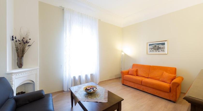 Calzaioli Apartment