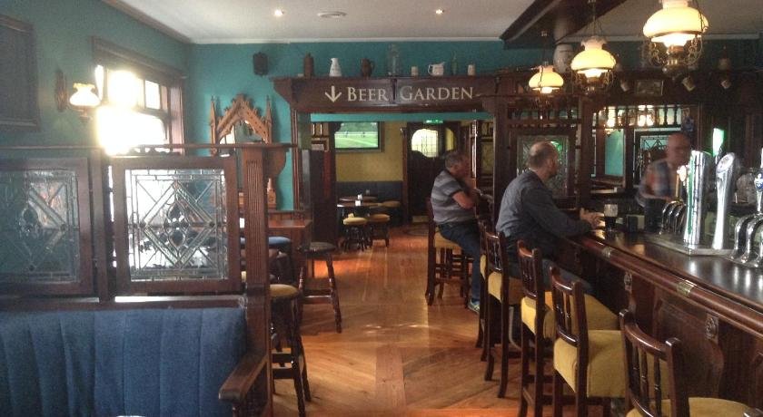 The Bailey bar & lounge