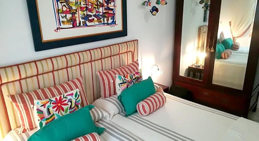 Apartment with 2 bedrooms in Rota with wonderful city view and WiFi 50 m from the beach