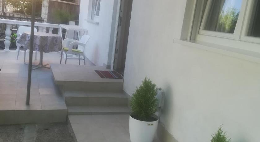 Apartments Dijana Budva