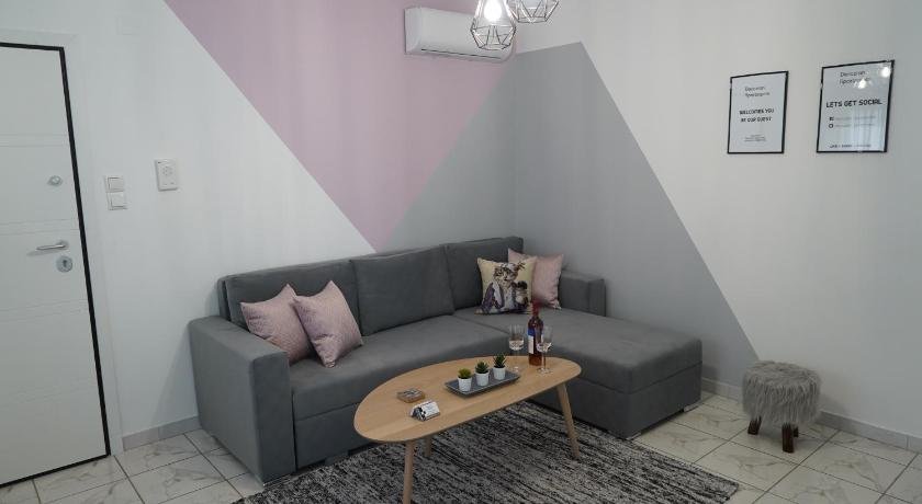 Decozian Apartments