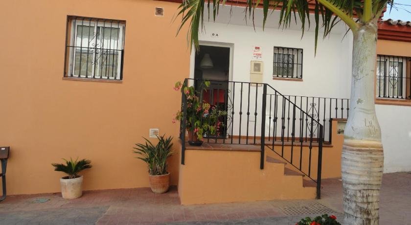 Spacious family villa Aljamar 8a