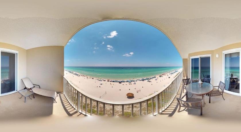 Grand View East 703