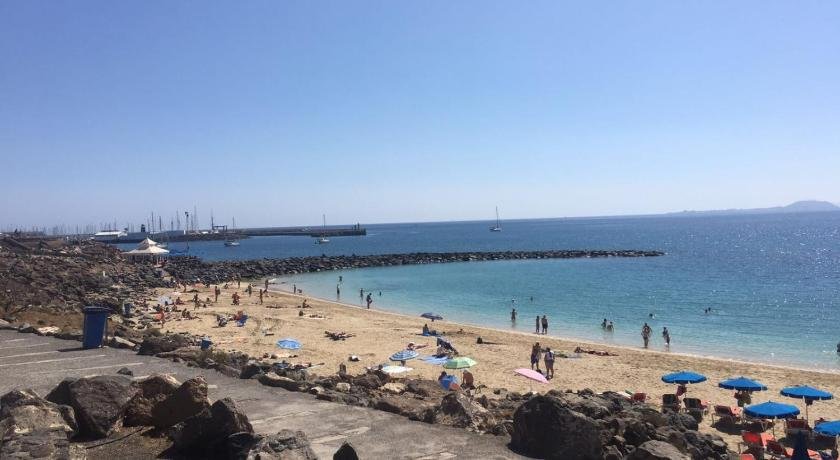 Casa Oliver Playa Blanca